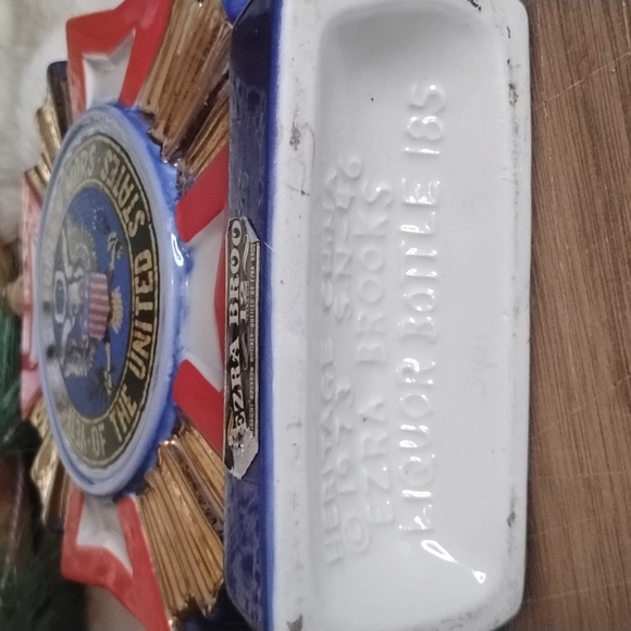 . Vintage VFW Ezra Brooks Liquor Bottle 185 Veterans Of Foreign Wars 75th - Picture 5 of 7